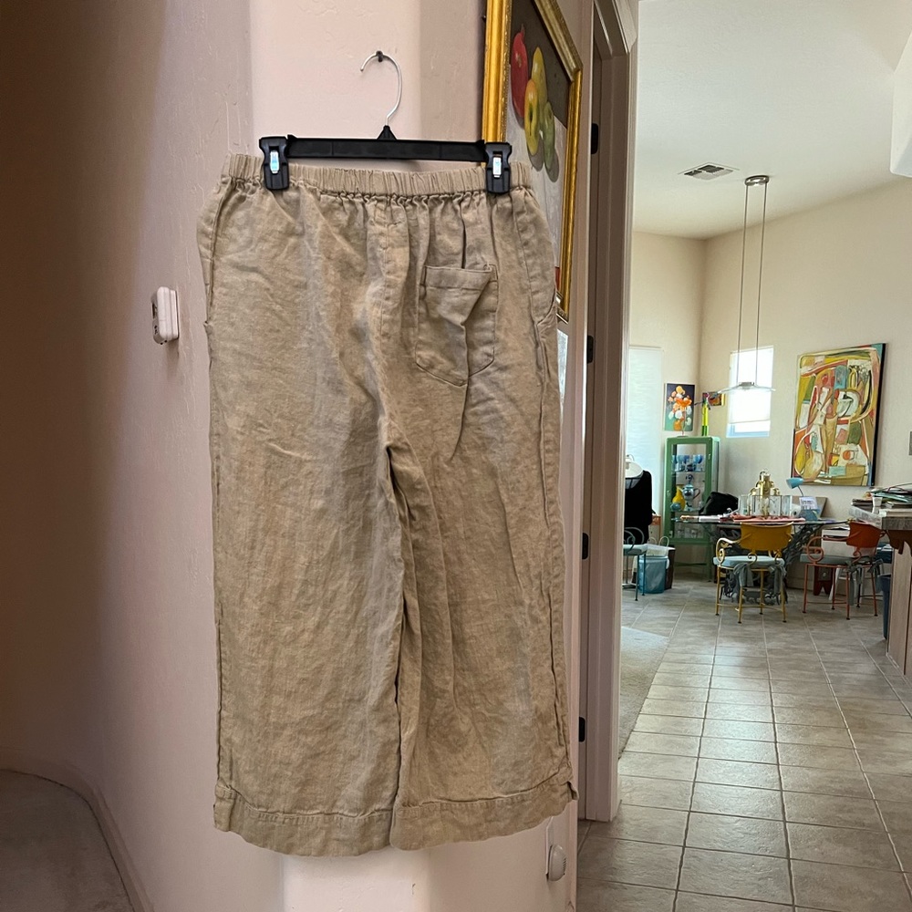 Women’s Flax Capri sz s tan